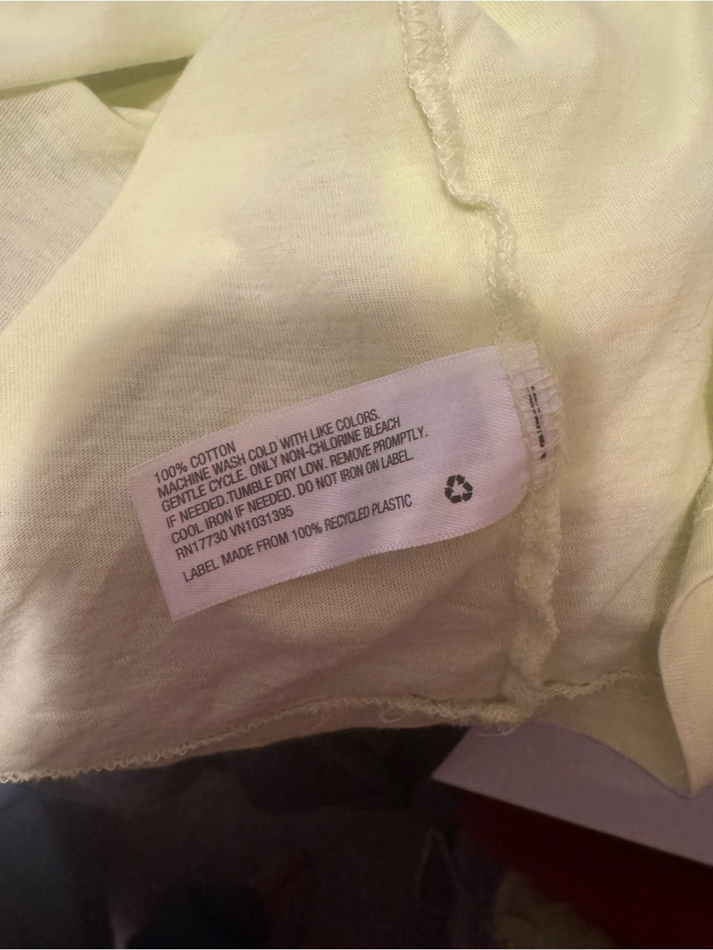 Universal Thread Womens Neon Yellow Short Sleeve Boxy Crop T-Shirt Size M - Picture 5 of 5